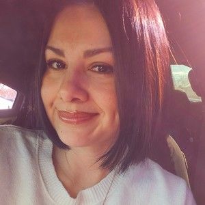 Meet your Posher, Desiree